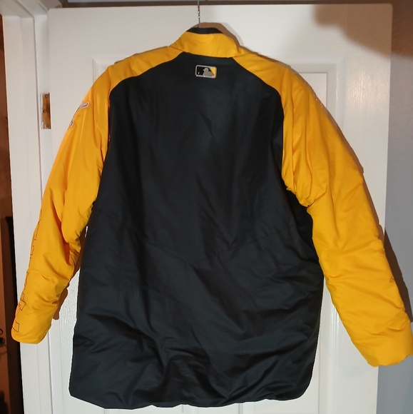 NIKE winter Pittsburgh Pirates parka. - Picture 4 of 7